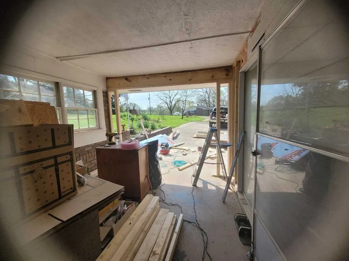 Air movers and dehumidifier for Drying & Dehumidification in Mercer Island